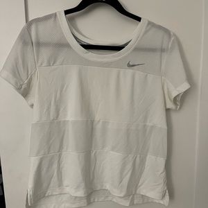 Nike Dri Fit crop top runner size M